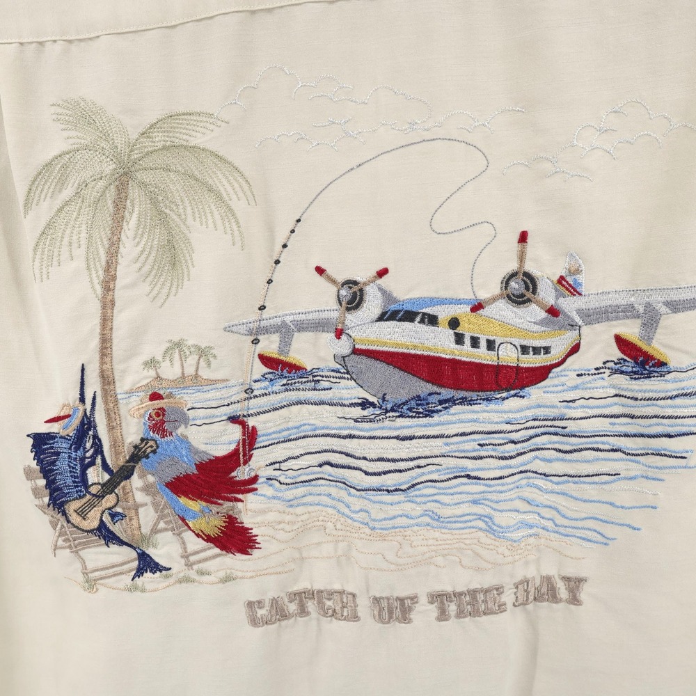Bamboo Cay Catch of the Day Embroidered Button Down Shirt Mens Medium - Flaws